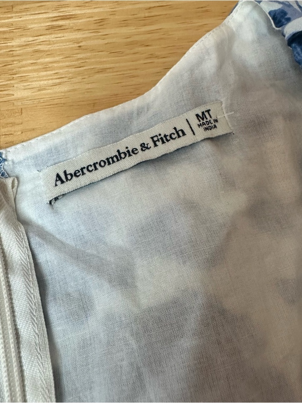 Abercrombie & Fitch A&F Cinch Front Poplin Blue Floral Mini Dress Size MT Medium - Picture 3 of 9